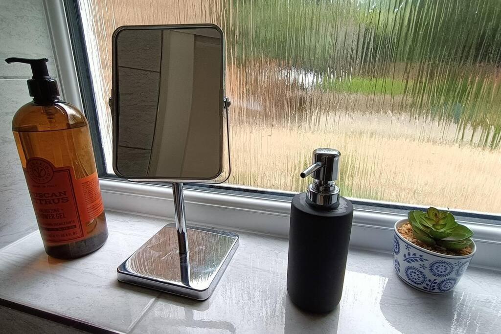Cntrl Reading Modernized 3 Bedroom House Exteriör bild